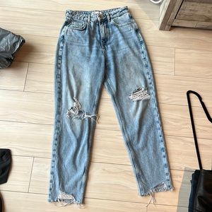 Zara Ripped Mom Jeans